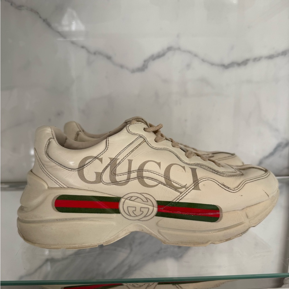 Gucci Rhyton sneakers 38.5